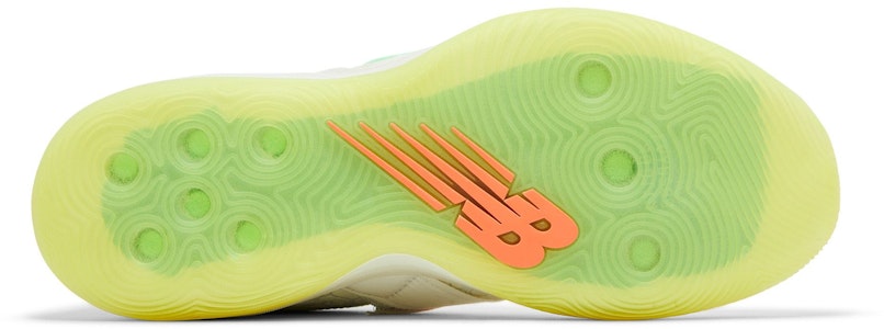 New Balance Lindor 2 热身鞋 '白色-宇宙菠萝' TLINDTW2 Shop New Balance Lindor 2 热身鞋 '白色-宇宙菠萝' TLINDTW2