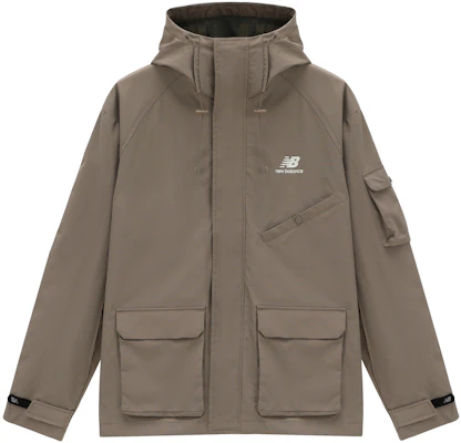 New Balance 標誌連帽防風外套 男女同款 亞麻色 AMJ31320-DRI Buy New Balance 標誌連帽防風外套 男女同款 亞麻色 AMJ31320-DRI