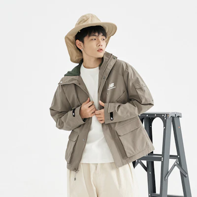 New Balance 標誌連帽防風外套 男女同款 亞麻色 AMJ31320-DRI Sizing New Balance 標誌連帽防風外套 男女同款 亞麻色 AMJ31320-DRI