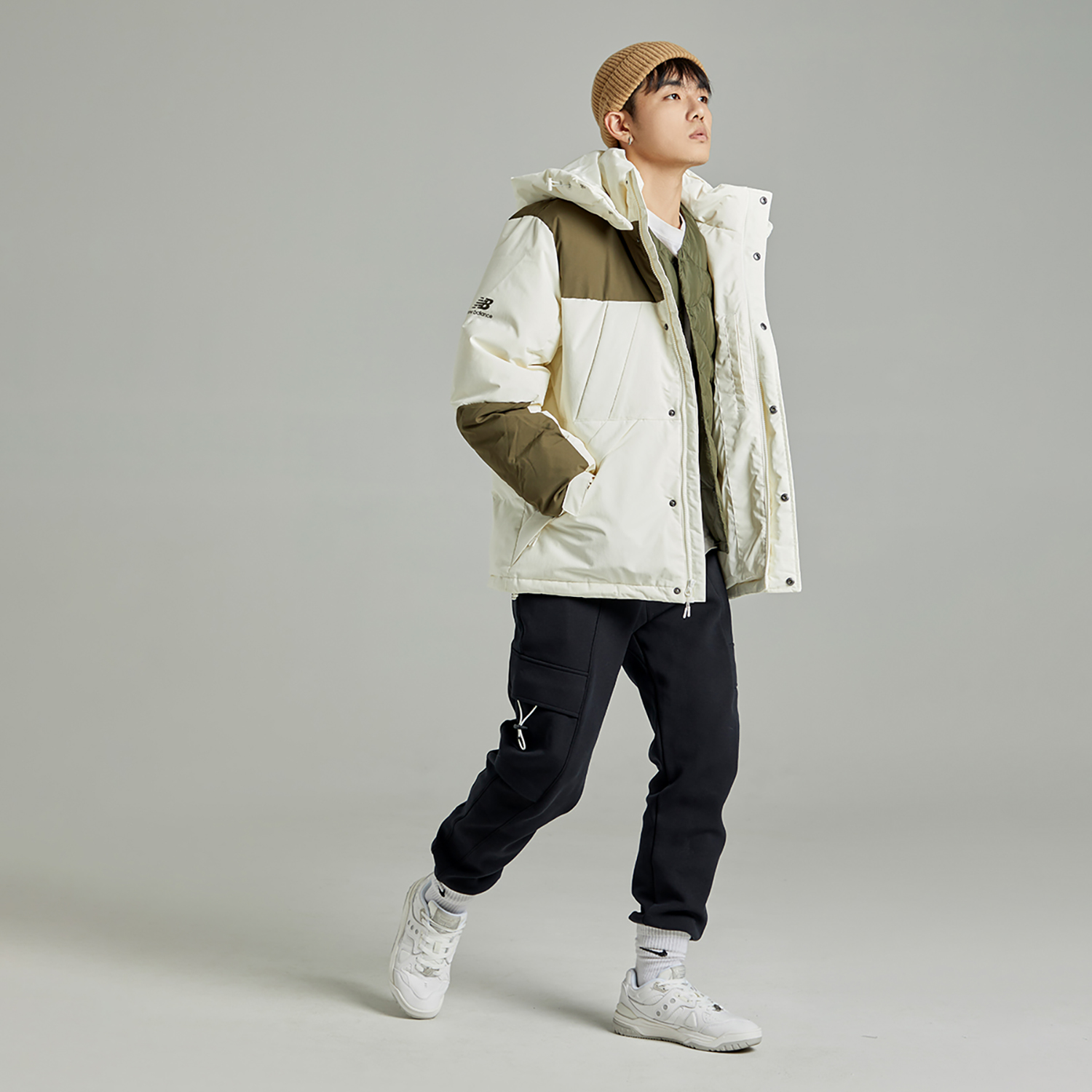 Purchase New Balance Logo Printed Windproof Hooded Down Jacket White Unisex Winter Coat. AMJ24377-CIC