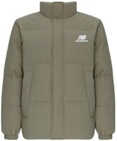 New Balance Logo Printed Zip-Up Puffer Jacket Unisex Military Green. AMJ24359-CGN New Balance Logo Printed Zip-Up Puffer Jacket Unisex Military Green. AMJ24359-CGN
