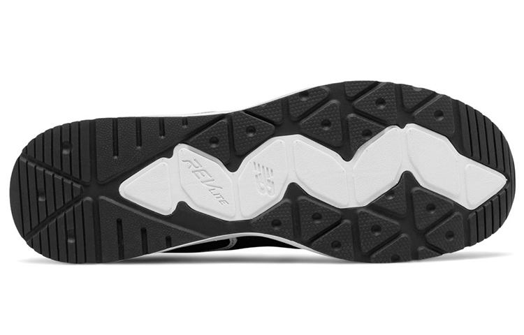 Shop New Balance M-LIFESTYLE ''Schwarz Weiß'' ML1550NE