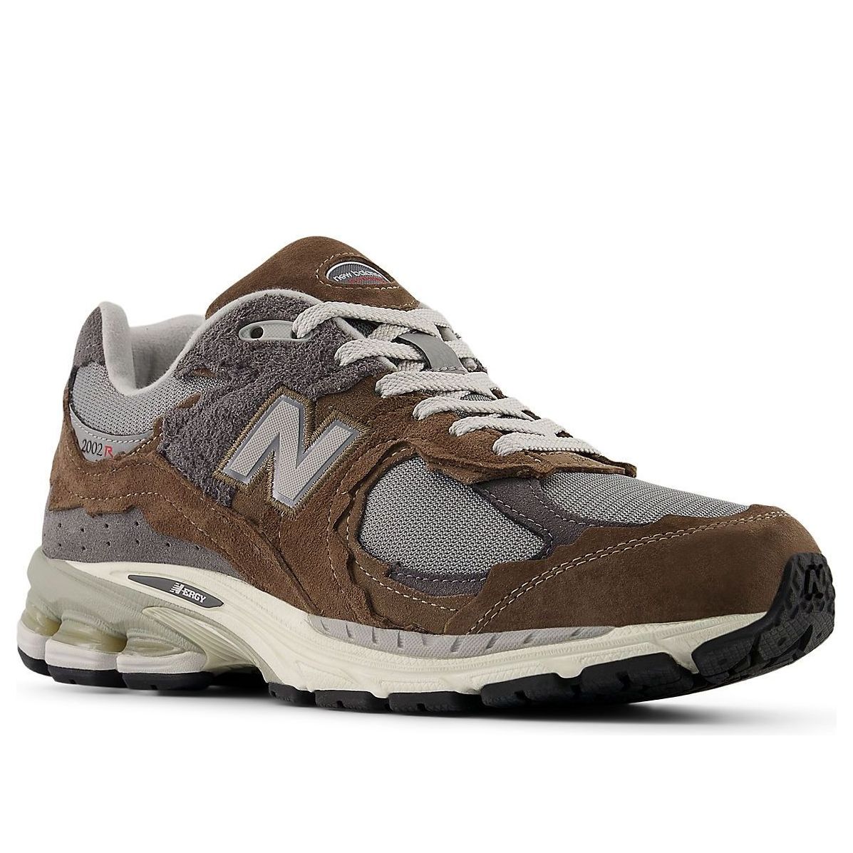 Shop New Balance 2002R 保護包 Cortado 雨雲配色 M20024J7