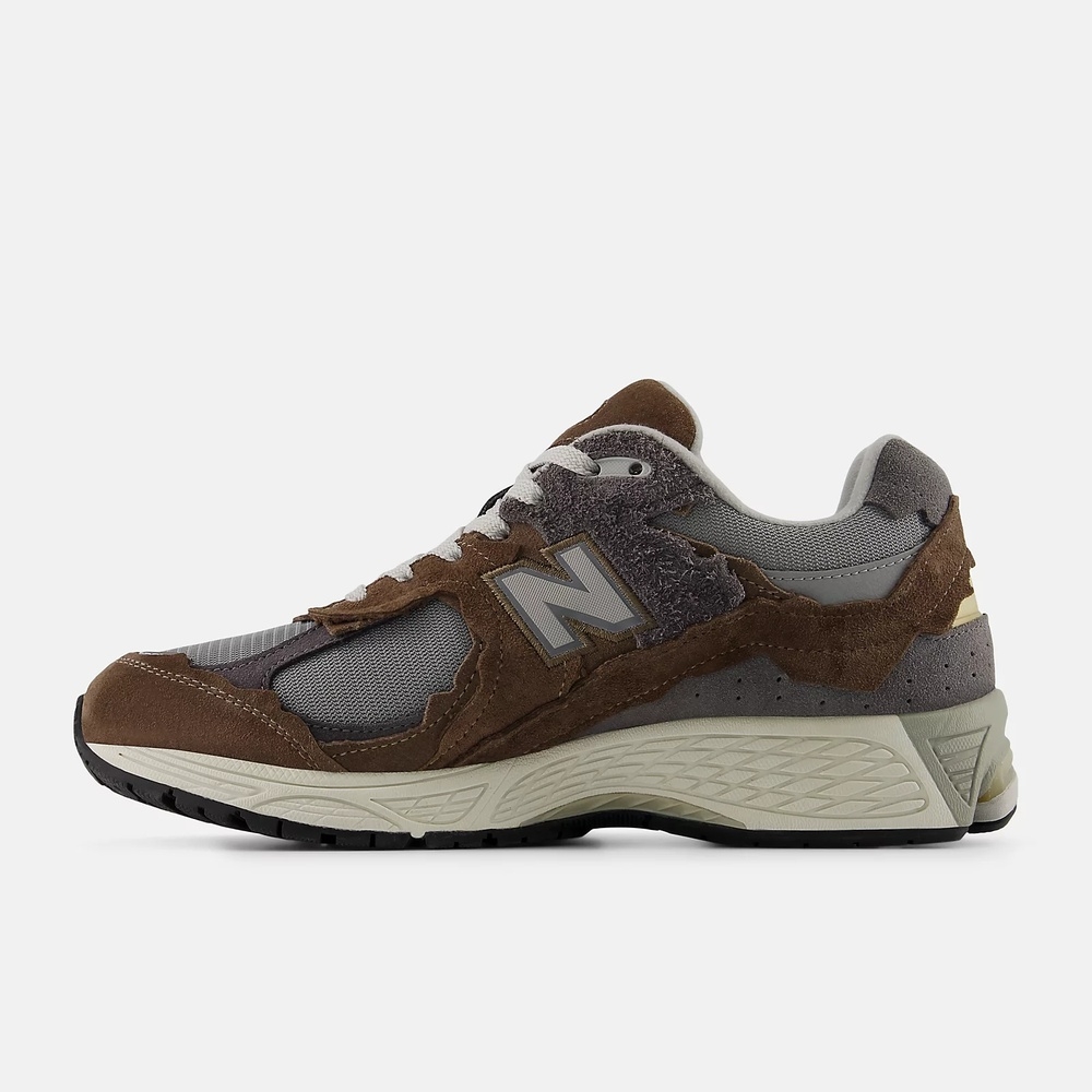 Order New Balance M2002D Casual Sneakers M20024J7-D