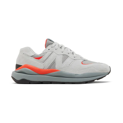 NB M5740 'Grey'