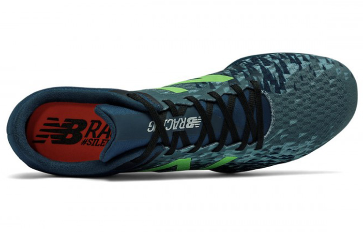 Lookbook New Balance MD500 v5 釘鞋 專業跑步鞋 深藍綠