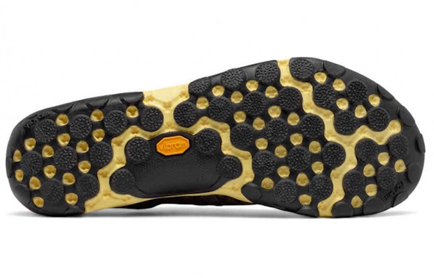 New Balance Minimus 10 v1 Sneakers /Yellow 'Grey' MT10GG Shop New Balance Minimus 10 v1 Sneakers /Yellow 'Grey' MT10GG