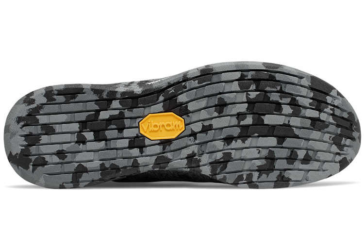 Shop New Balance Minimus Prevail D-Wide Abu-Abu MXMPCG1