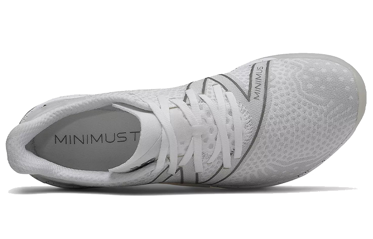 Lookbook New Balance Minimus TR Baskets Gris/Blanc MXMTRCW1