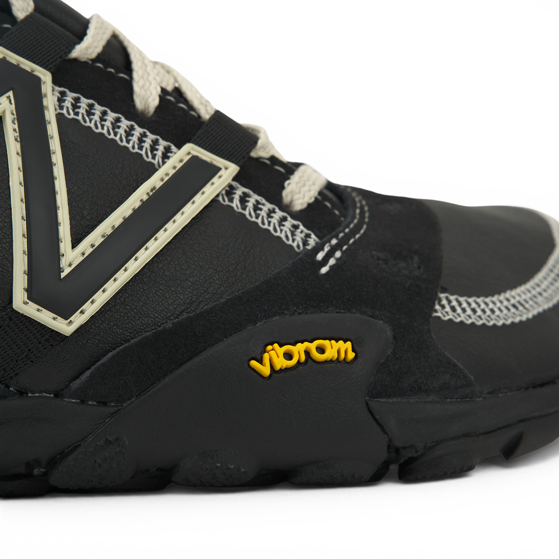 Cheap New Balance MT10 ''黑色麻布'' MT10O6NW
