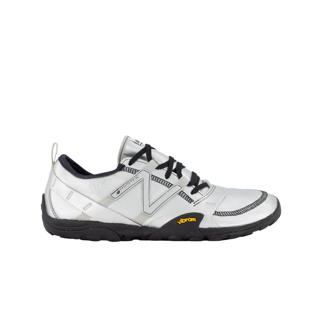 New Balance MT10 'Light Metallic Silver Black' MT10O8SW