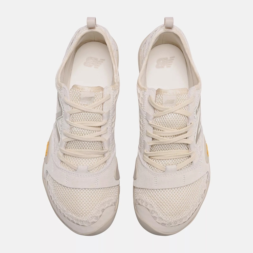 Lookbook New Balance MT10 Chaussures Casual MT10O7IX-D