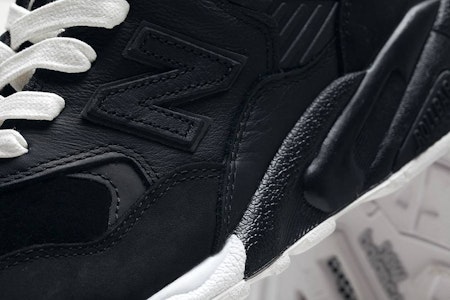 New Balance MT580 'Wings and Horns' (Ulang Tahun ke-10) MT580WH Lookbook New Balance MT580 'Wings and Horns' (Ulang Tahun ke-10) MT580WH