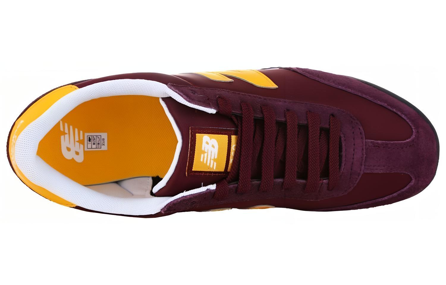 Shop New Balance 360系列 輕便耐磨防滑 低筒慢跑鞋 深紅色