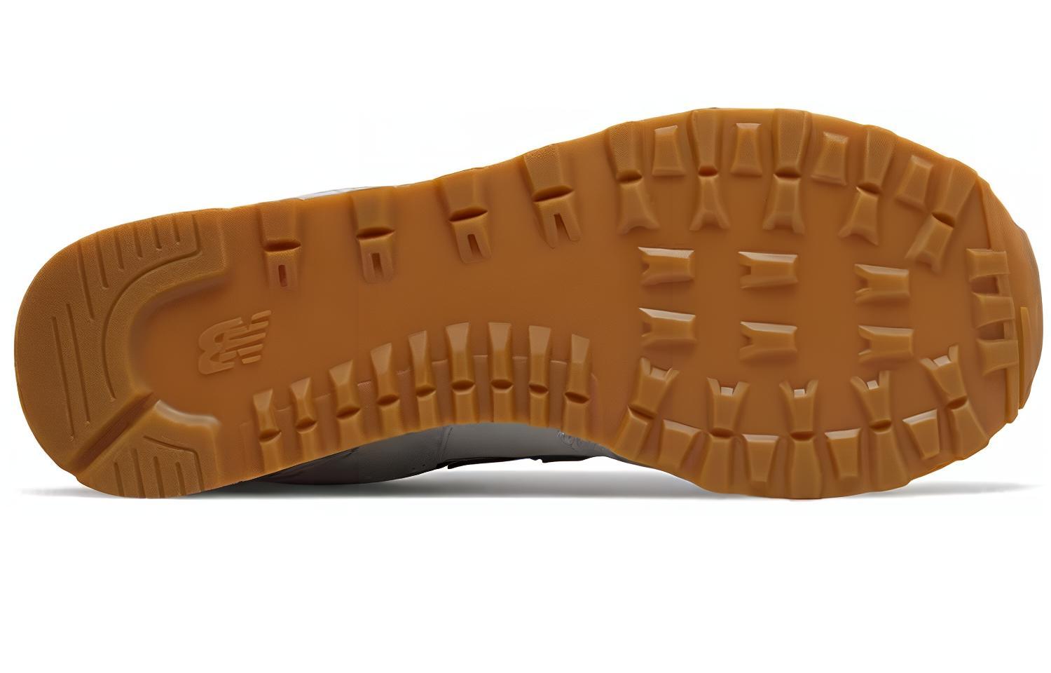 Shop New Balance NB 574 V2 低筒 跑步鞋 男女共用 灰色