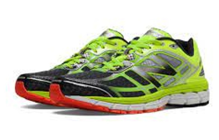 Lookbook New Balance NB 860 'Hijau Hitam' M860GY5