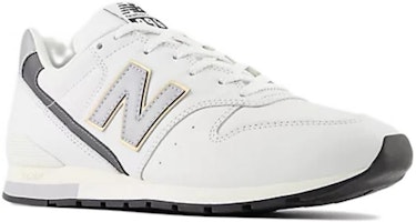 New Balance 新百伦 NB 996 v2 '白色' CM996RJ2 Lookbook New Balance 新百伦 NB 996 v2 '白色' CM996RJ2