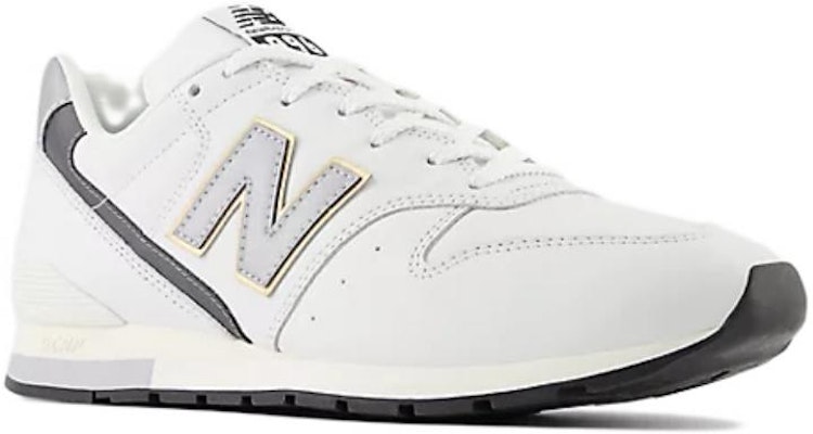 뉴발란스 996 v2 화이트 (New Balance 996 v2 White) CM996RJ2 Lookbook 뉴발란스 996 v2 화이트 (New Balance 996 v2 White) CM996RJ2