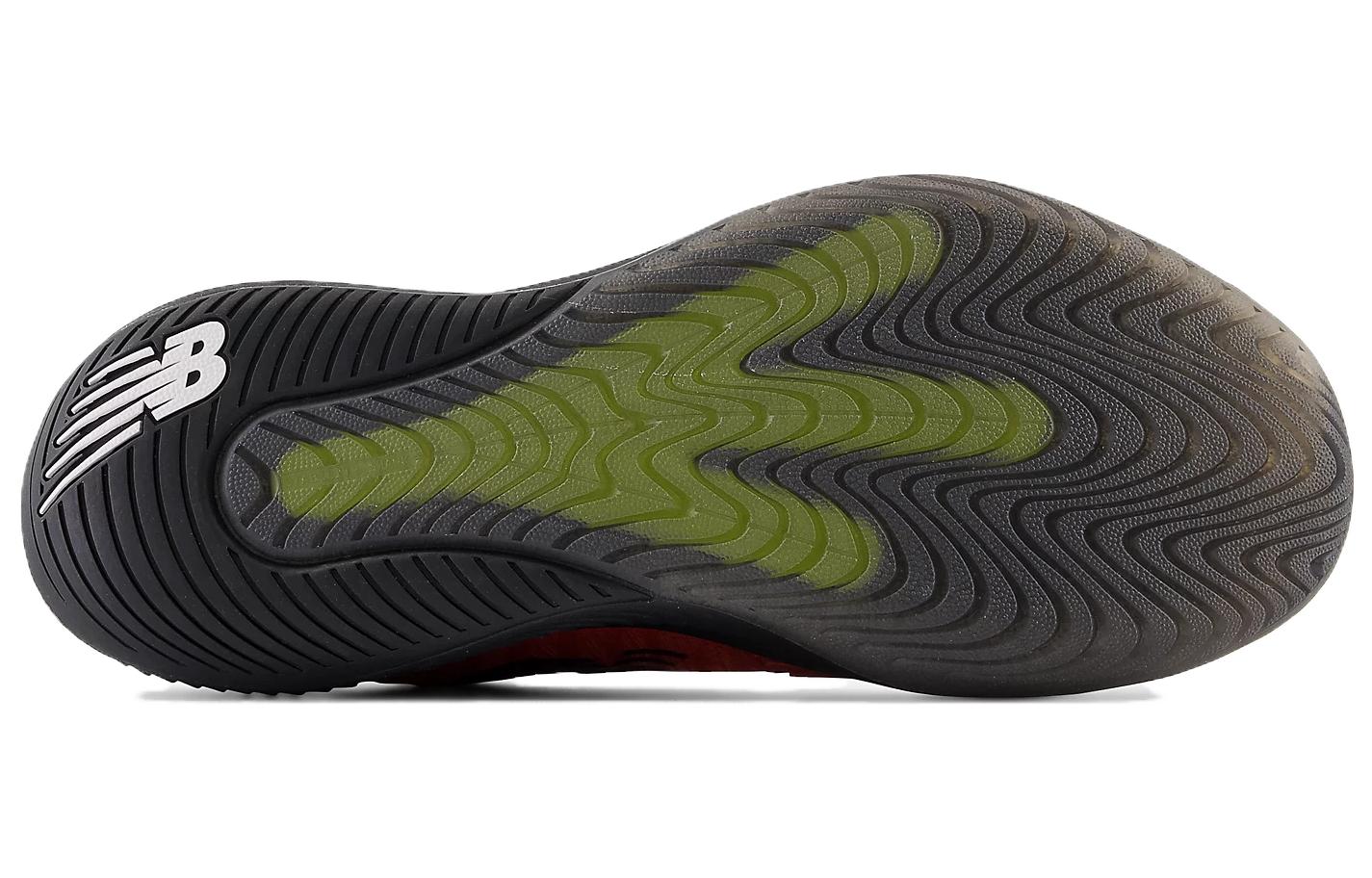 Purchase ニューバランス FuelCell 996v5 レッドブラック MCH996U5