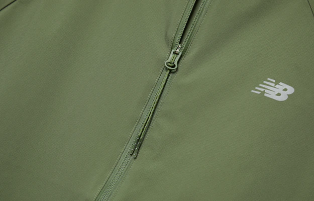 New Balance NB Hyper Sports 帝都连帽夹克男女通用款 - 军绿色 NAE37011-KH Purchase New Balance NB Hyper Sports 帝都连帽夹克男女通用款 - 军绿色 NAE37011-KH