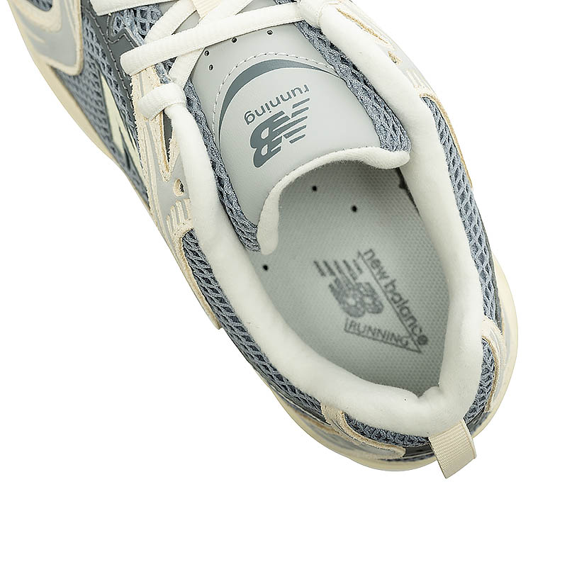 Sizing Chaussures de course New Balance Nike Air Max 530 U530SUB