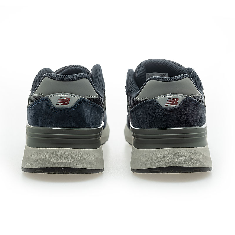 Lookbook Nike Dunk Low "University Red" Zapatillas New Balance MW880BC7