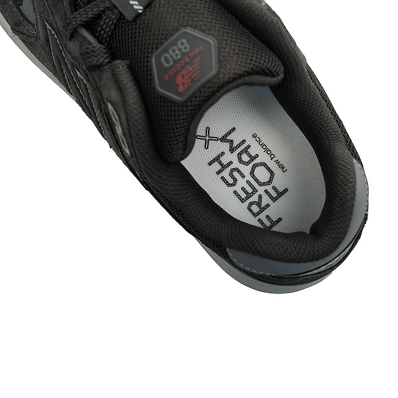 Details for New Balance Nike Dunk Low SE 復活節配色運動鞋 MW880BA7