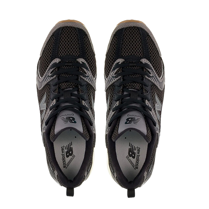 Sizing 新百伦耐克乔丹530复古运动鞋 U5309TN