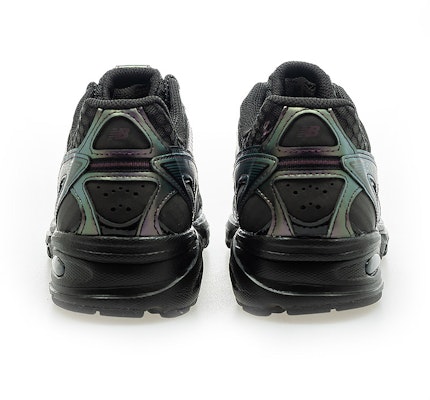 New Balance Nike LeBron 20 ''Trinity'' 黑金籃球鞋 U509ABG Lookbook New Balance Nike LeBron 20 ''Trinity'' 黑金籃球鞋 U509ABG