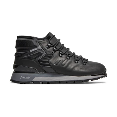 NB Niobium GoreTex 'Black'