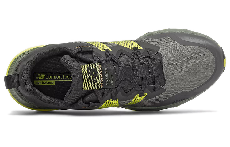 Shop New Balance NITREL系列 v4 舒適耐磨跑步鞋 灰黃