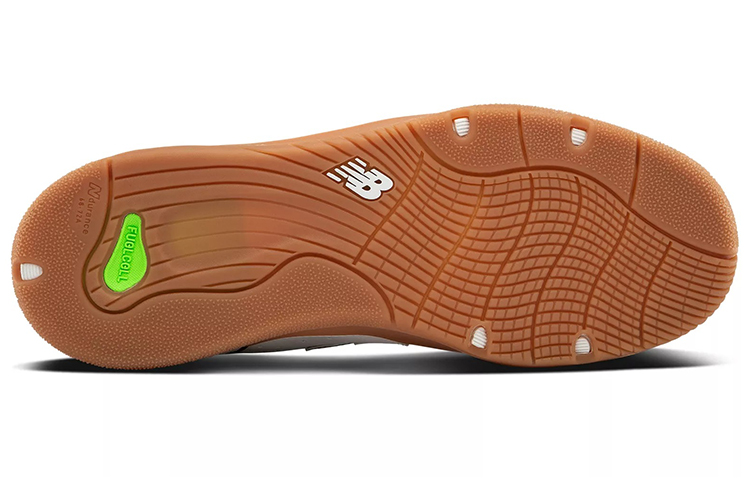 Shop New Balance Numeric 1010「白色橡膠」NM1010GB