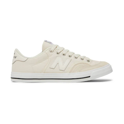 NB Numeric 212 'White Red'