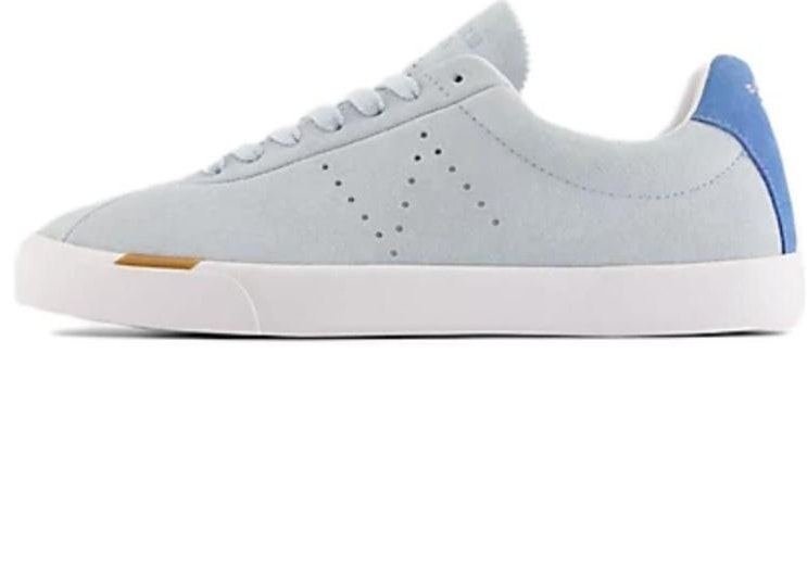 new-balance-numeric-22-light-blue