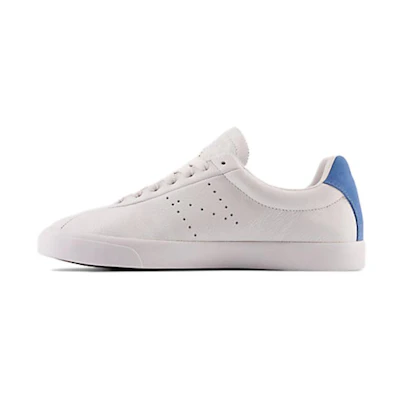 NB Numeric 22 'White Blue'