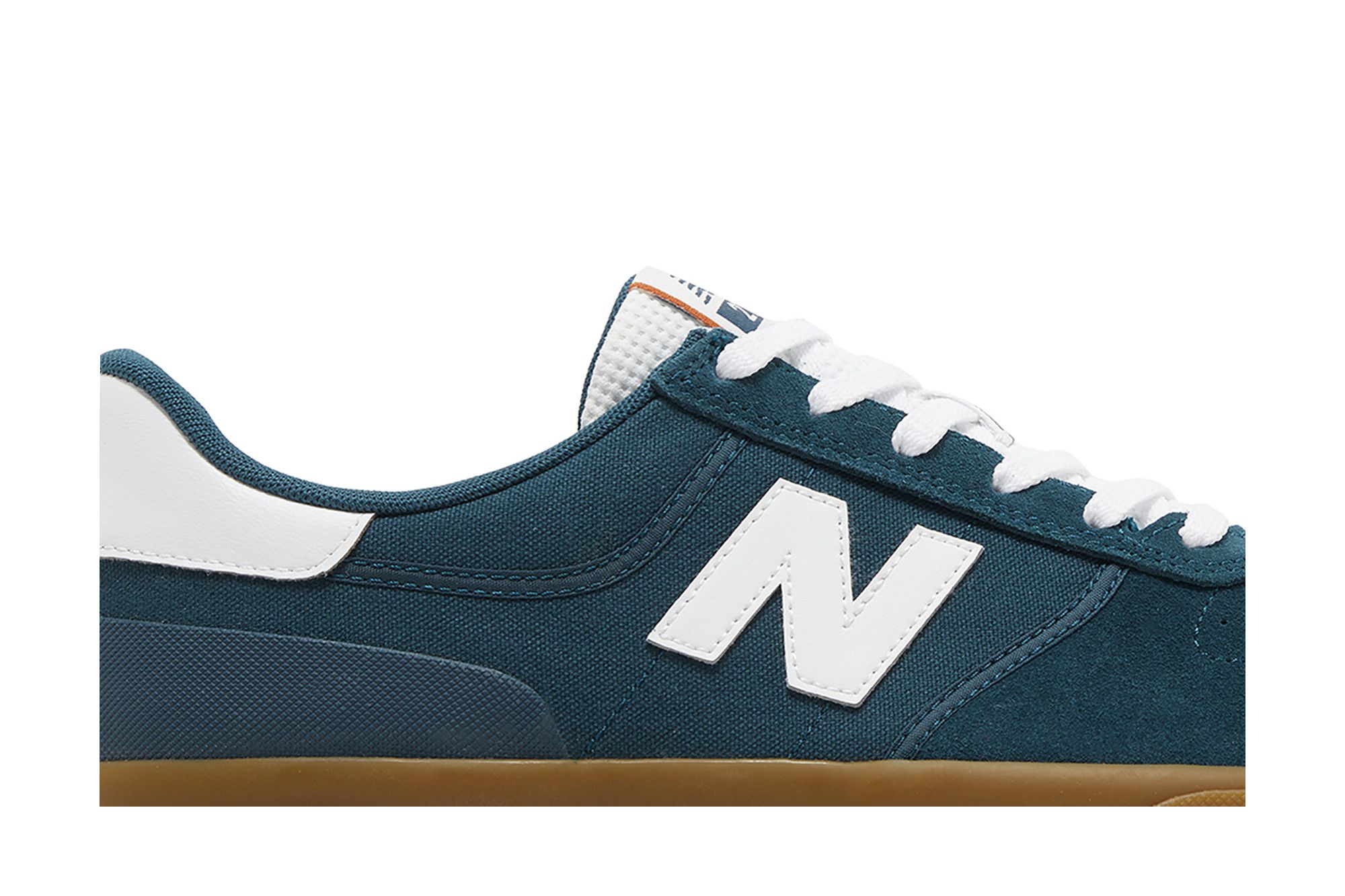 Order New Balance Numeric 272 ''Diepe Oceaan Gum'' NM272NOS