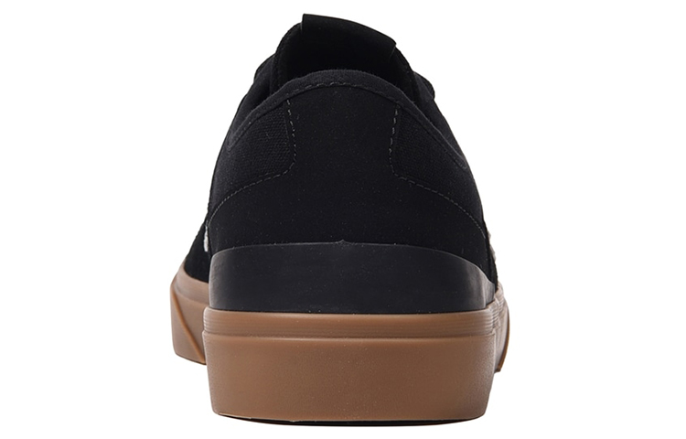 Lookbook New Balance Numeric 379 Bas ''Noir Skate'' NM379BKG