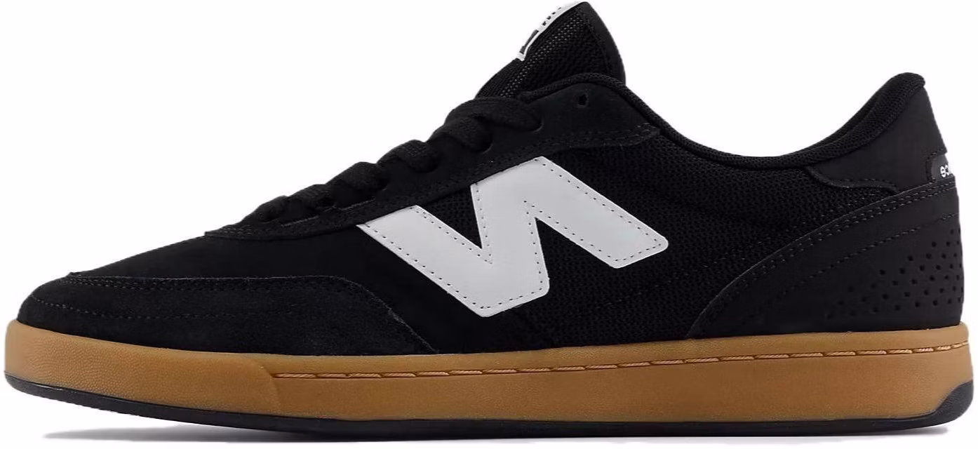 new-balance-numeric-440v2-black-white-gum-nm-440-bng