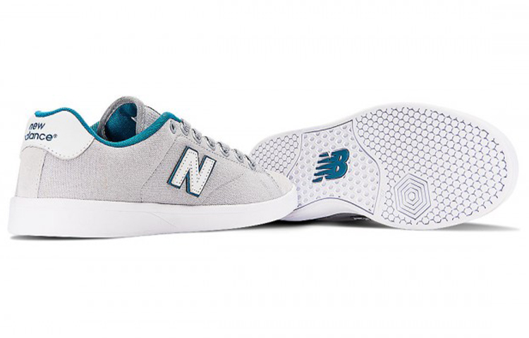 Shop New Balance 505 灰色休闲低帮鞋 NM505SMB