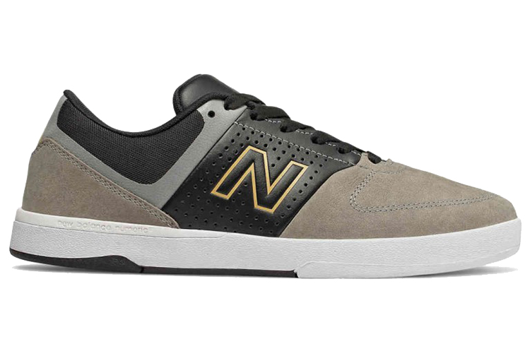 Order New Balance Numeric 533 ''Marrone Chiaro Patchwork Nero'' NM533BZ2