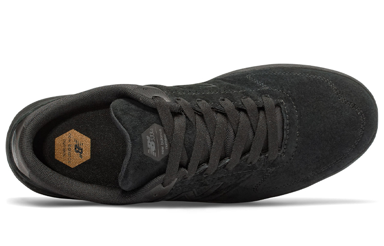 Lookbook New Balance Numeric 533 Zwart NM533MT2