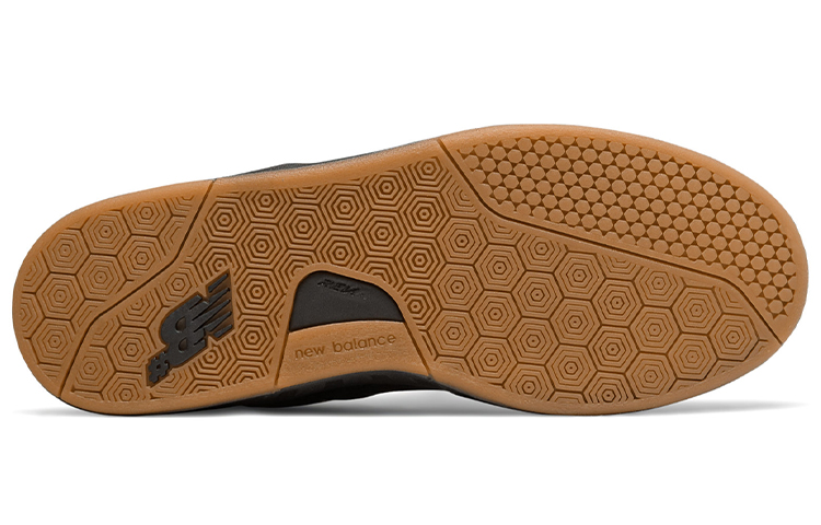 Shop New Balance Numeric 533 Zwart NM533MT2