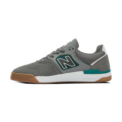 NB Numeric 913 'Gray Green'