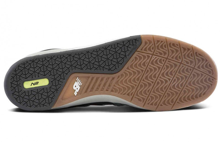 Shop ニューバランス Numeric 913 ティールブラック NM913OLV