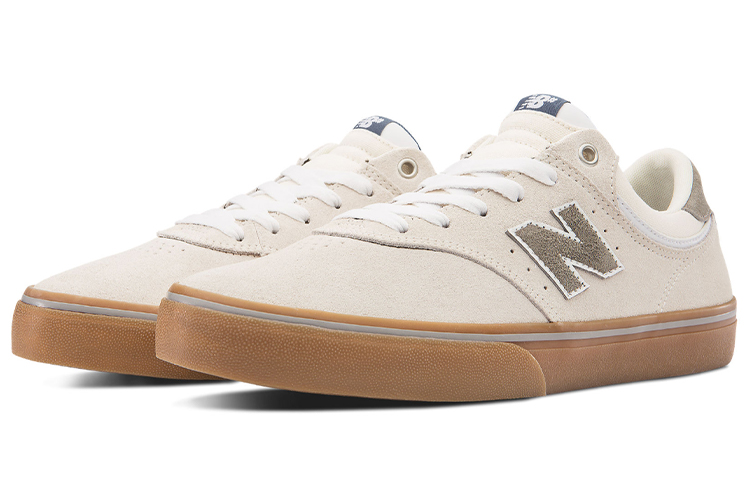 Lookbook New Balance Numeric Pro 米色/棕色 运动鞋 NM255OFW