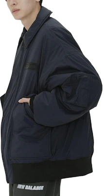 Chaqueta Pullover New Balance Outdoor Azul Marino con Bolsillo y Cremallera AMJ35094-NV Shop Chaqueta Pullover New Balance Outdoor Azul Marino con Bolsillo y Cremallera AMJ35094-NV