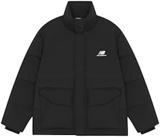 New Balance Oversized Logo Puffer Jacket Black Unisex. AMJ14309-BK New Balance Oversized Logo Puffer Jacket Black Unisex. AMJ14309-BK