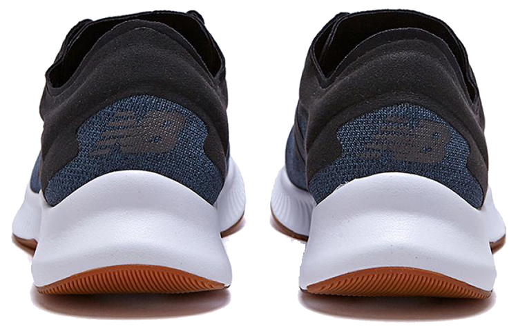 Lookbook New Balance Pesu ''Blauw Zwart Wit'' MPESUMK