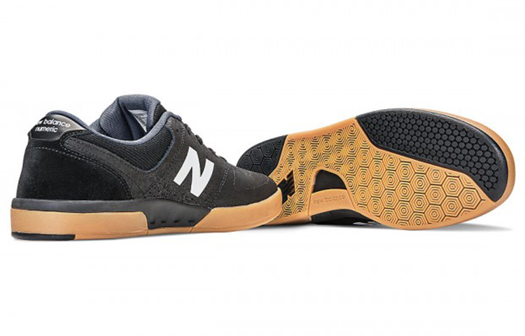 Shop New Balance PJ Stratford 533 ''Kaffee Schwarz'' NM533BWH