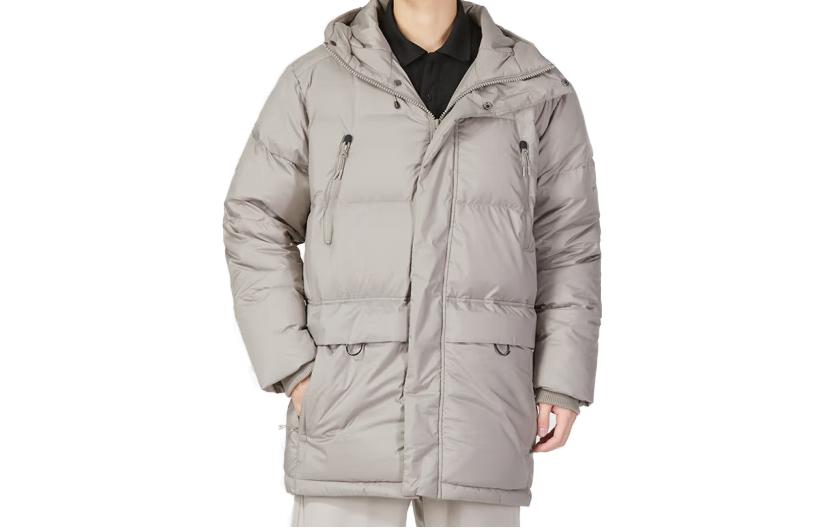 Shop New Balance Polaris Life灰色防風長版羽絨外套連帽大衣。 AMJ24376-PAA